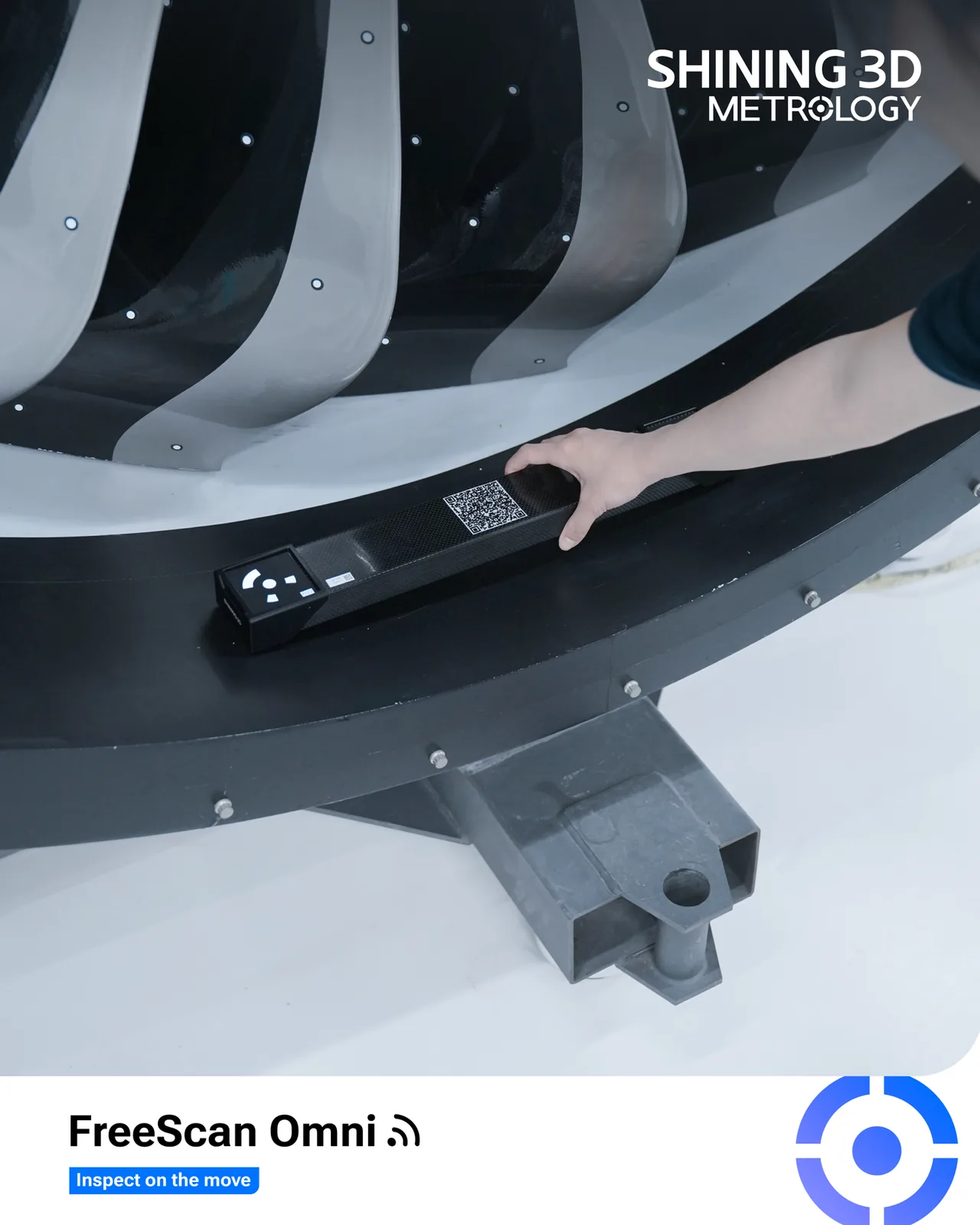 FreeScan Omni Lite capturing a large industrial casting with reference points for certified metrology-grade accuracy