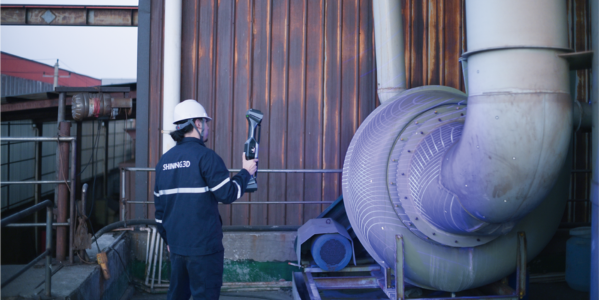 FreeScan UE Nova featured capabilities panel
